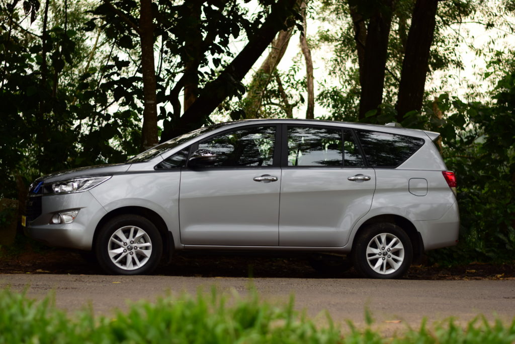 Toyota Innova Crysta Automatic Rental In Kerala Without Driver