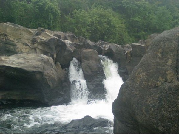 Rent a Car in Pathanamthitta